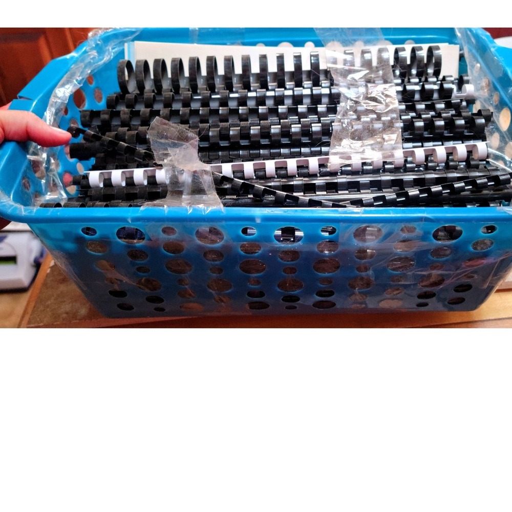 GBC DocuBind P100 Manual Comb Binding Machine System with Assorted Combs - Picture 3 of 6